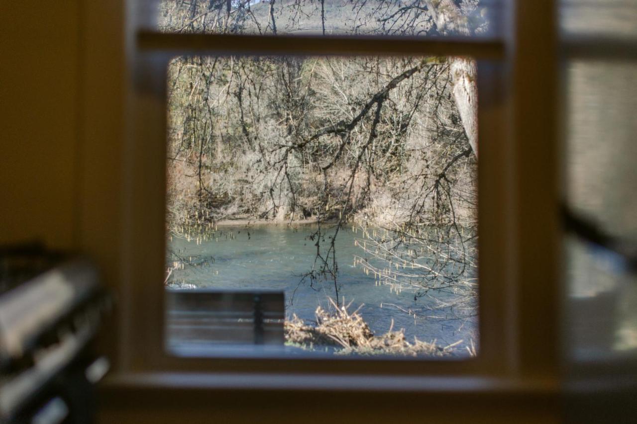 Waterfront River Apartments Rogue River Zewnętrze zdjęcie